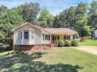 105 Antelope Dr, Mount Holly, NC 28120