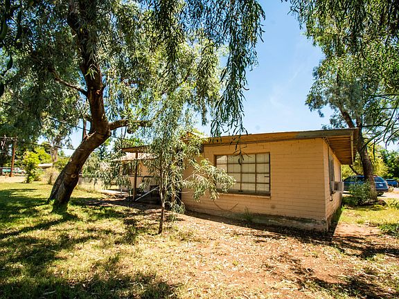 3rd image of 2621 N Mesa Dr