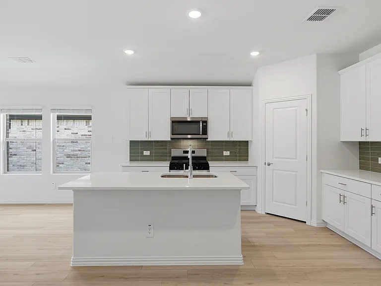 3407 Copperwood Dr — Photo 8