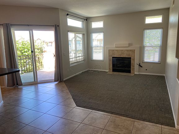 4th image of 1036 S Country Glen Way