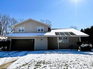 25688 Highland Rd, Richmond Heights, OH