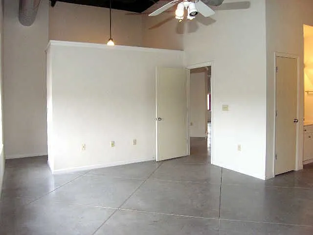 Tribune Lofts — Photo 7