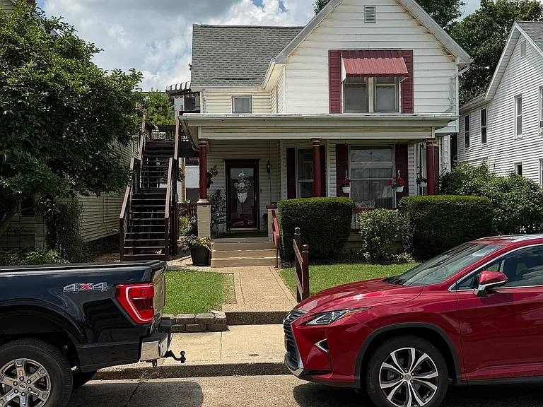 606 N Wabash Ave — Photo 22