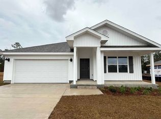 3423 Phoenix Ct, Crestview, FL 32539