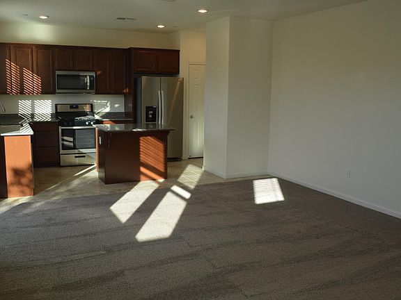 5th image of 8864 Ariston Ln