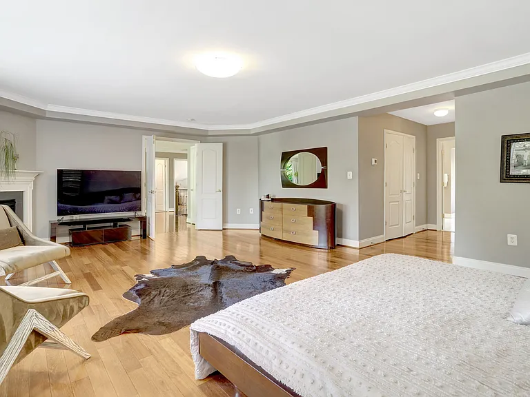 4900 Sunset Ln — Photo 40