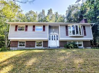 90 S Belfast Ave, Augusta, ME 04330