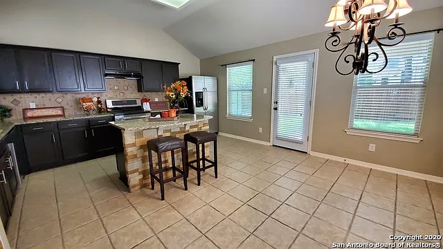533 Thoreau Trl — Photo 6