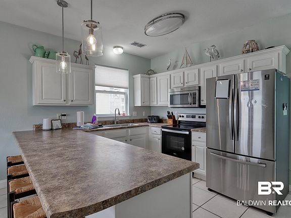 4th image of 6081 Sawgrass Dr