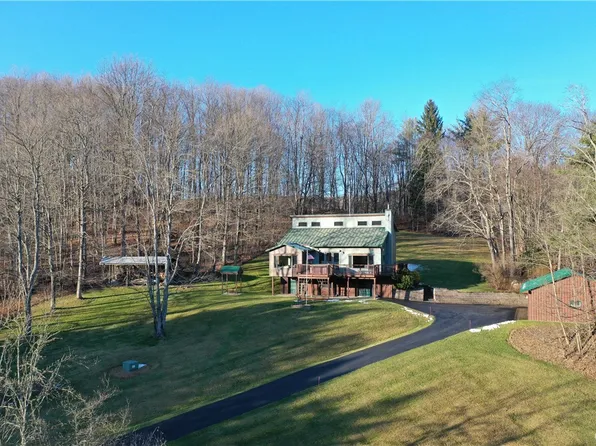 1691 Parker St, Cortland, NY 13045