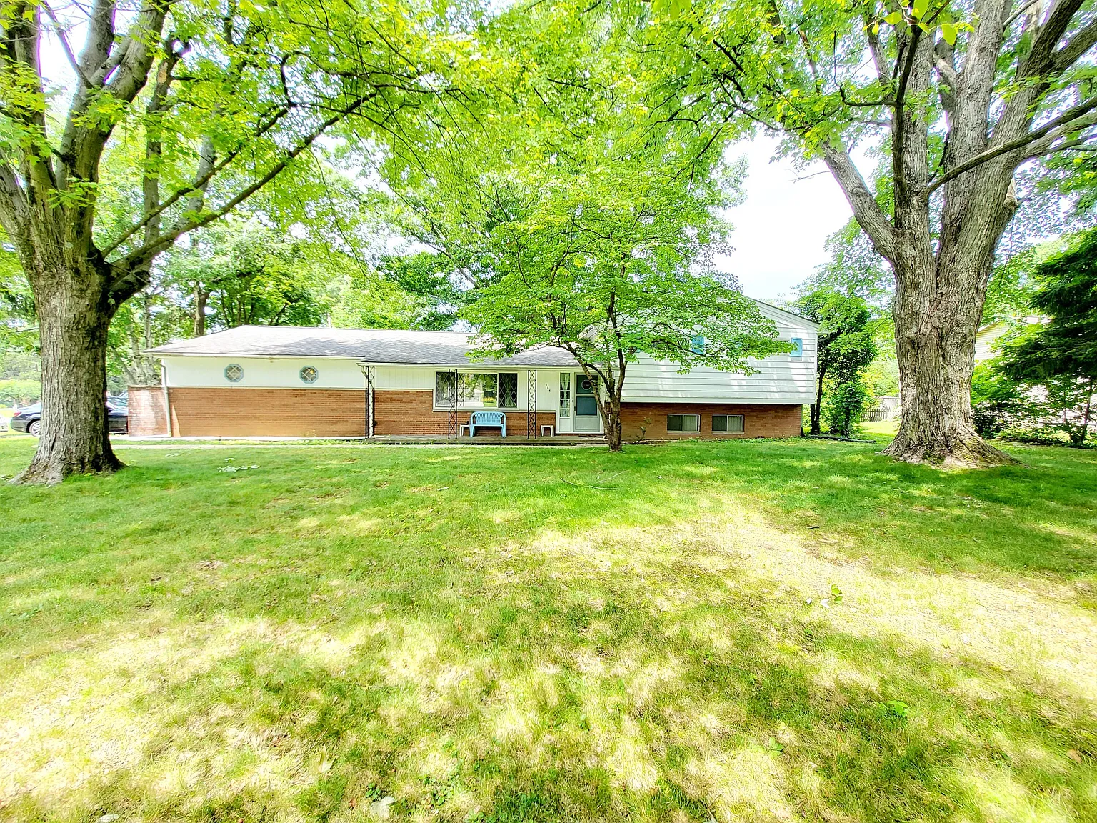 265 Deer Trail Rd photo 1
