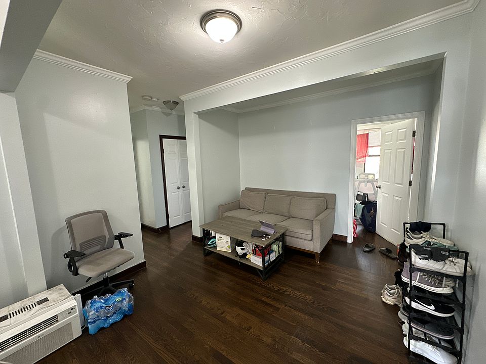 1st image of 435 Walnut Ave APT 10