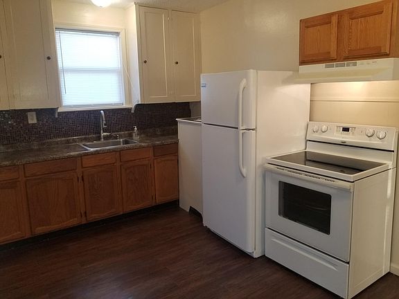 3rd image of 26312 Atwater St