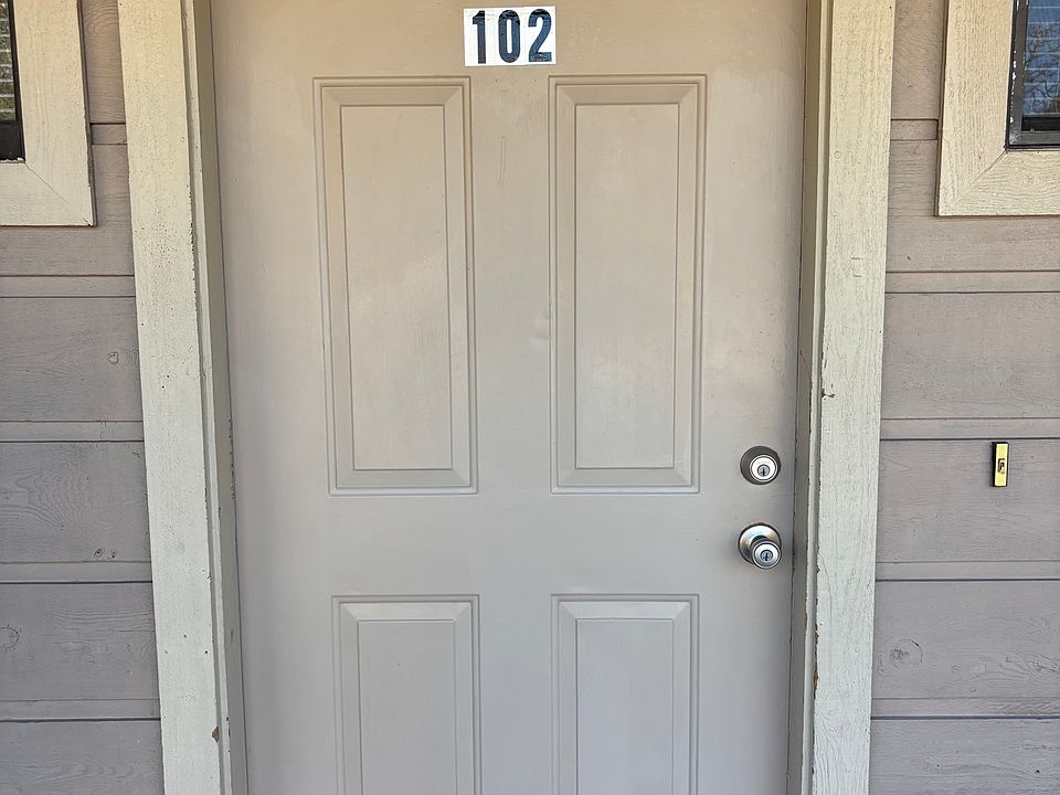 1st image of 3855 NW Huntsboro St #102