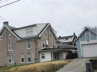 1005 Delaware Ave, Fountain Hill, PA 18015