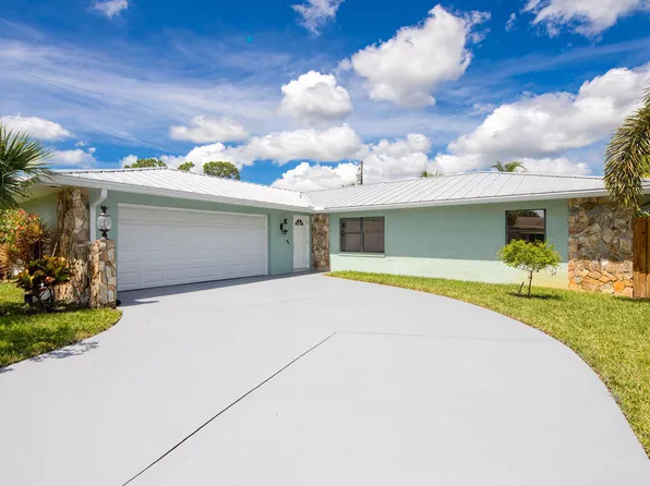 2402 SE Pinero Road, Port St Lucie, FL 34952