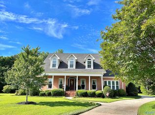 2622 Summerwind Dr SE, Decatur, AL 35603