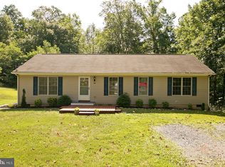 312 Raccoon Dr, Winchester, VA 22602