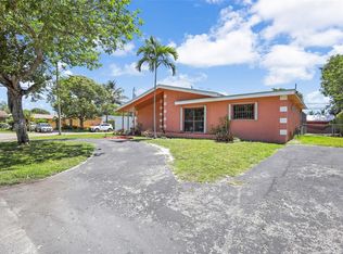 3405 E Shore Rd, Miramar, FL 33023