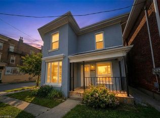 74 Erie Ave, Brantford, ON N3S 2E9