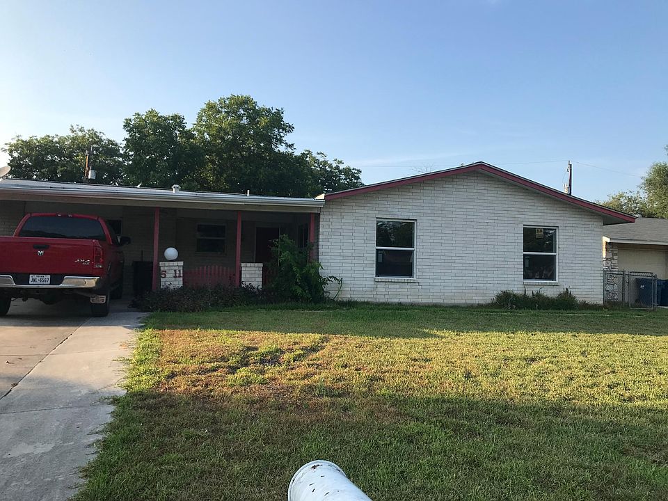 1st image of 5211 Crown Ln