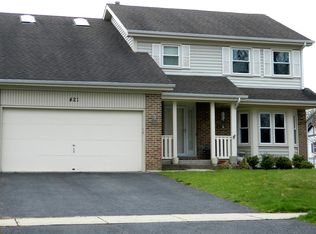 421 W Courtland St, Mundelein, IL 60060