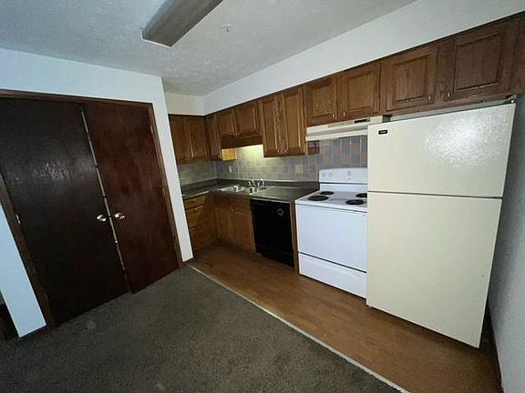 2nd image of 1517 6th Ave APT 19