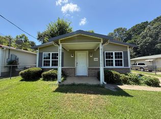 1403 N 9th St, Longview, TX 75601