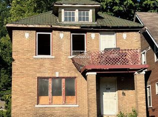 16309 Log Cabin St, Highland Park, MI