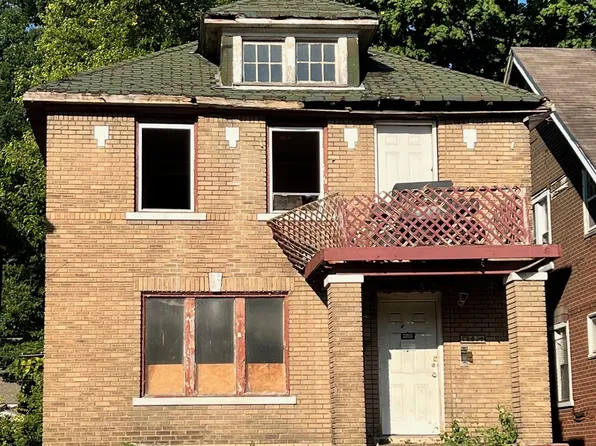 16309 Log Cabin St, Highland Park, MI 48203