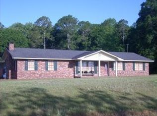 1482 Walter L Dasher Rd, Glennville, GA 30427