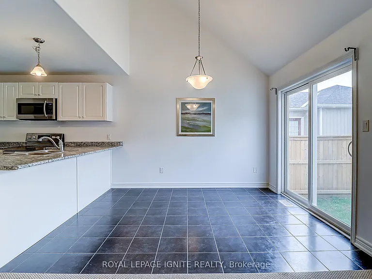 931 Broadway Blvd — Photo 13