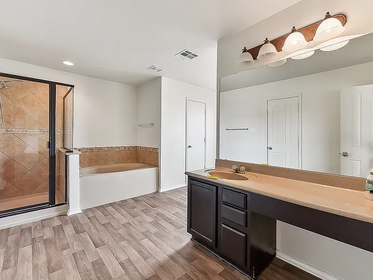 8717 Sage Meadow Dr — Photo 21