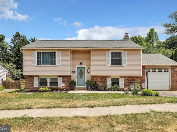 120 Glade Blvd, Walkersville, MD 21793