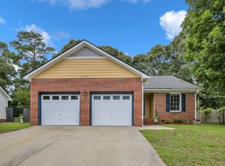 2918 Coachway Dr, Fayetteville, NC 28306