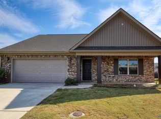 301 Fenrose Dr, Harvest, AL 35749