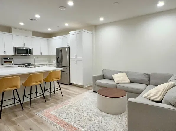 11052 Ardha Way, San Diego, CA 92126