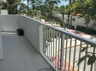 4301 Collins Ave APT 208, Miami Beach, FL 33140