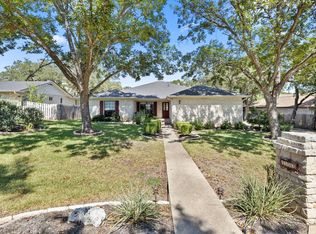 103 Ajuga Ct, Lakeway, TX 78734