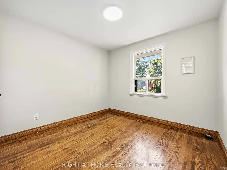 1 Mozart Ave — Photo 14