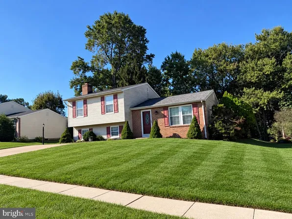 9510 Hickoryhurst Dr, Baltimore, MD 21236