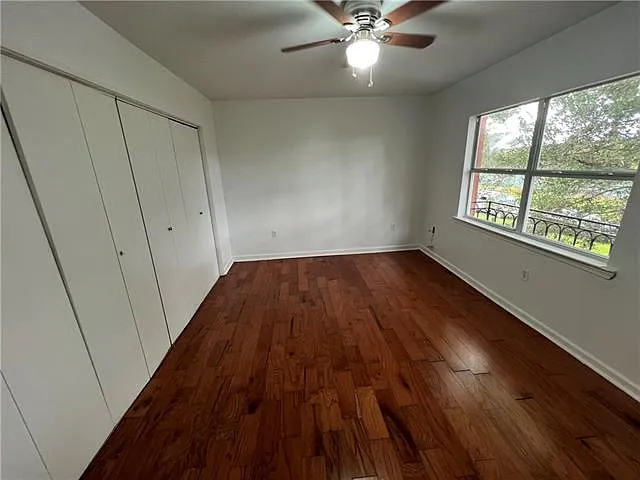 7702 Belcrest Pl — Photo 14