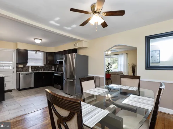 123 Walnut St NW, Washington, DC 20012