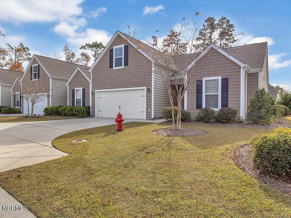 1st image of 610 Cambeck Drive SE #4