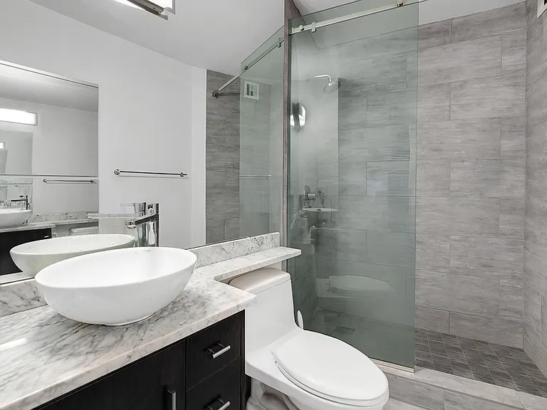 5 E 22nd St #8F — Photo 8