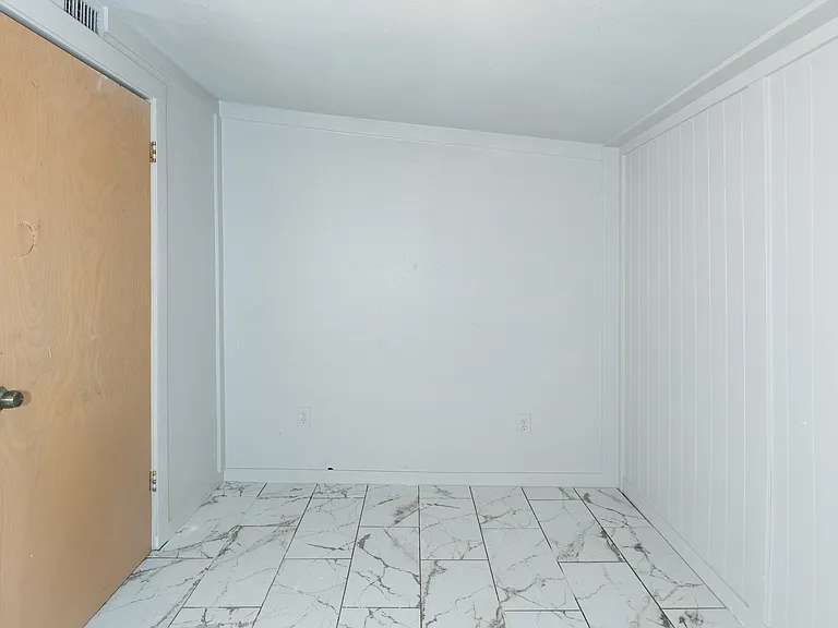 601 Scott Dr — Photo 12
