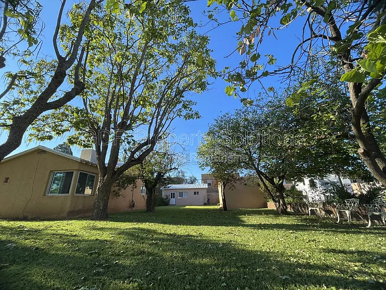 2440 Rose Ave NW — Photo 4