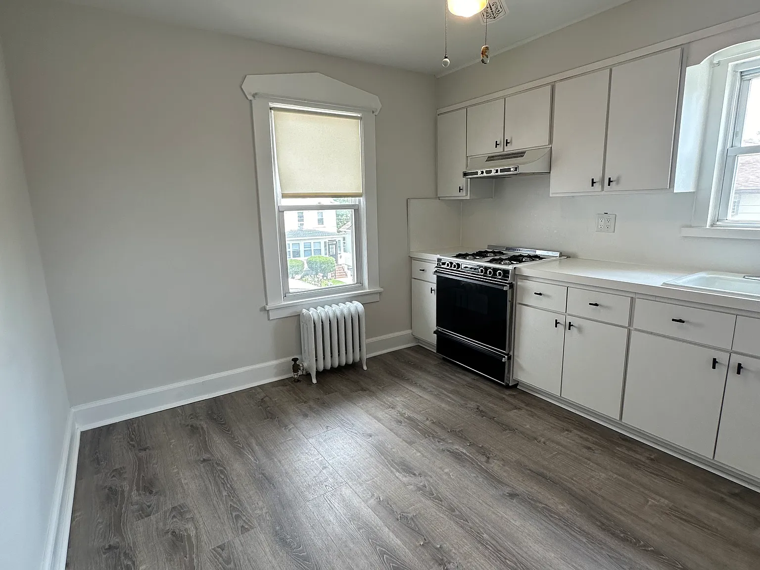 2 bed, $2,100 — Photo 4