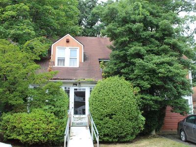 35 High Pl, Freeport, NY, 11520