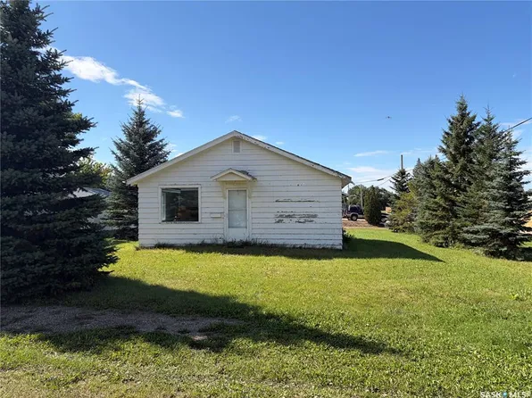 110 7th AVENUE, Aberdeen, SK S0K 0A0